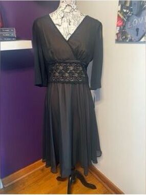 connected apparel Black Lace-Waist V-Neck Midi Dress